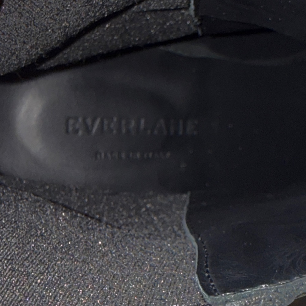 Everlane Wild Western Boot in Black 8 - Picture 9 of 11